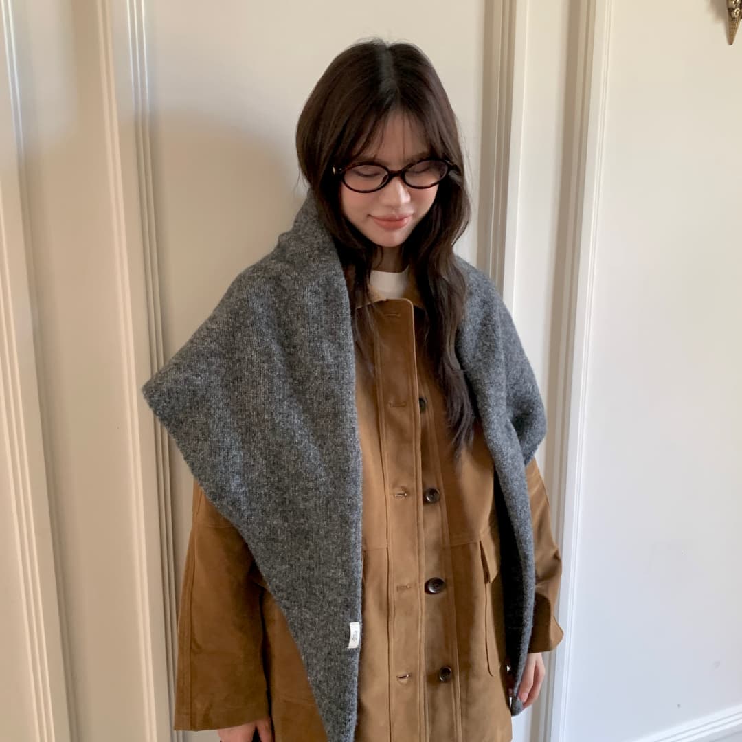 وشاح كوري مثلث الشكل جديد لعام - مراجعة Winter Clothing Korea وسعره