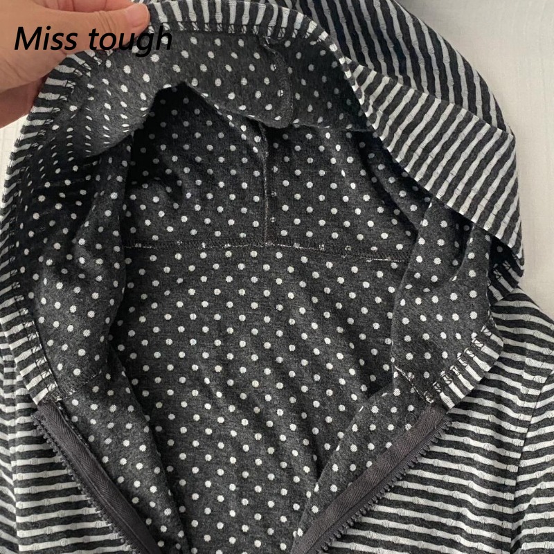 سترة نسائية شتوية دافئة على ال - مراجعة Winter Clothing Kids وسعره